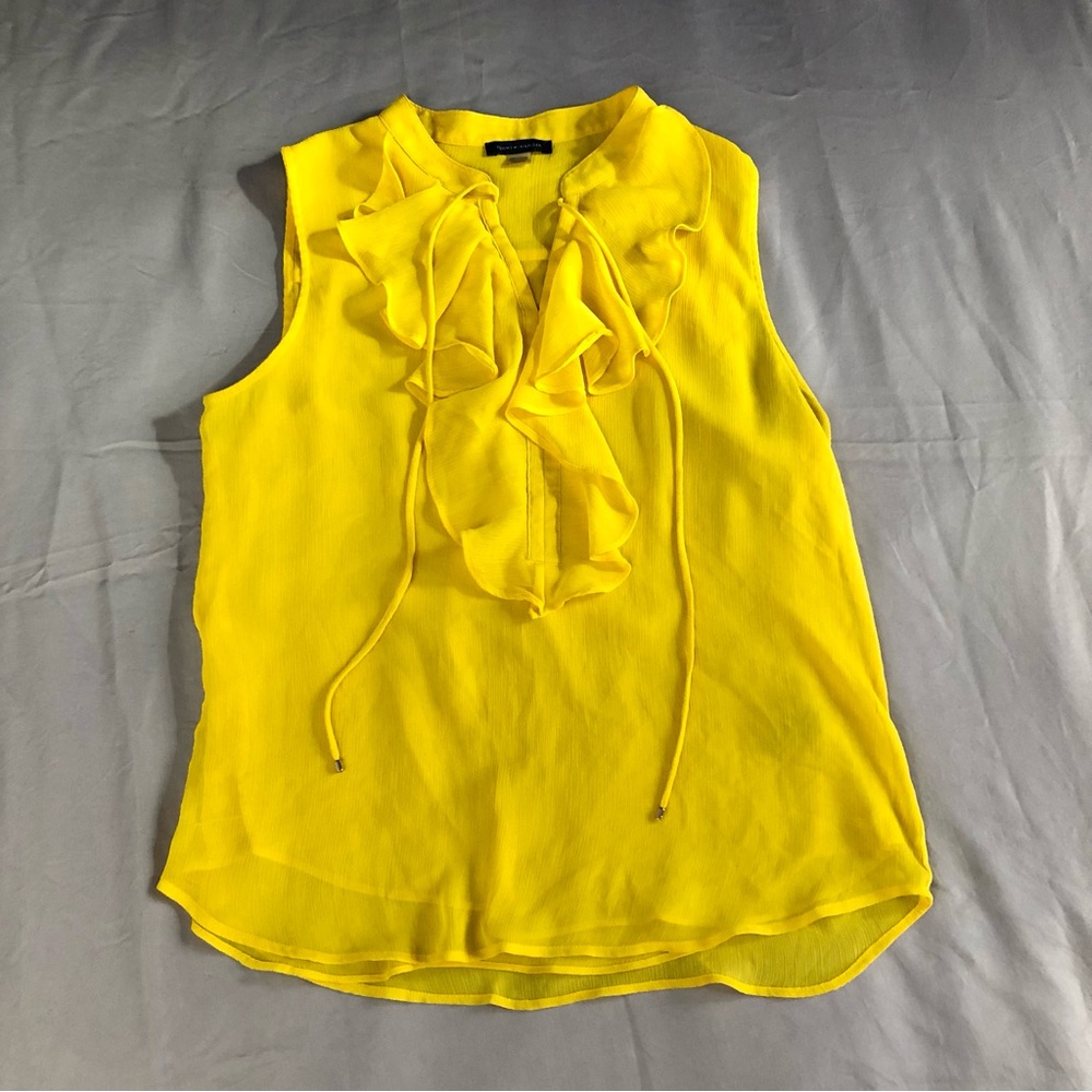 Tommy Hilfiger Bright Yellow Ruffled Blouse with Tie Front Women’s Size Medium